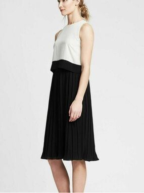 Banana Republic Black and White Pleated Midi Dress